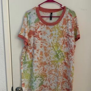 Torrid size 1 sleep Tiedie warm shirt.